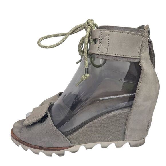 Sorel Joanie Light Gray Leather Wedge Sporty Platform Heel Sandals Womens 6.5 - Picture 2 of 8